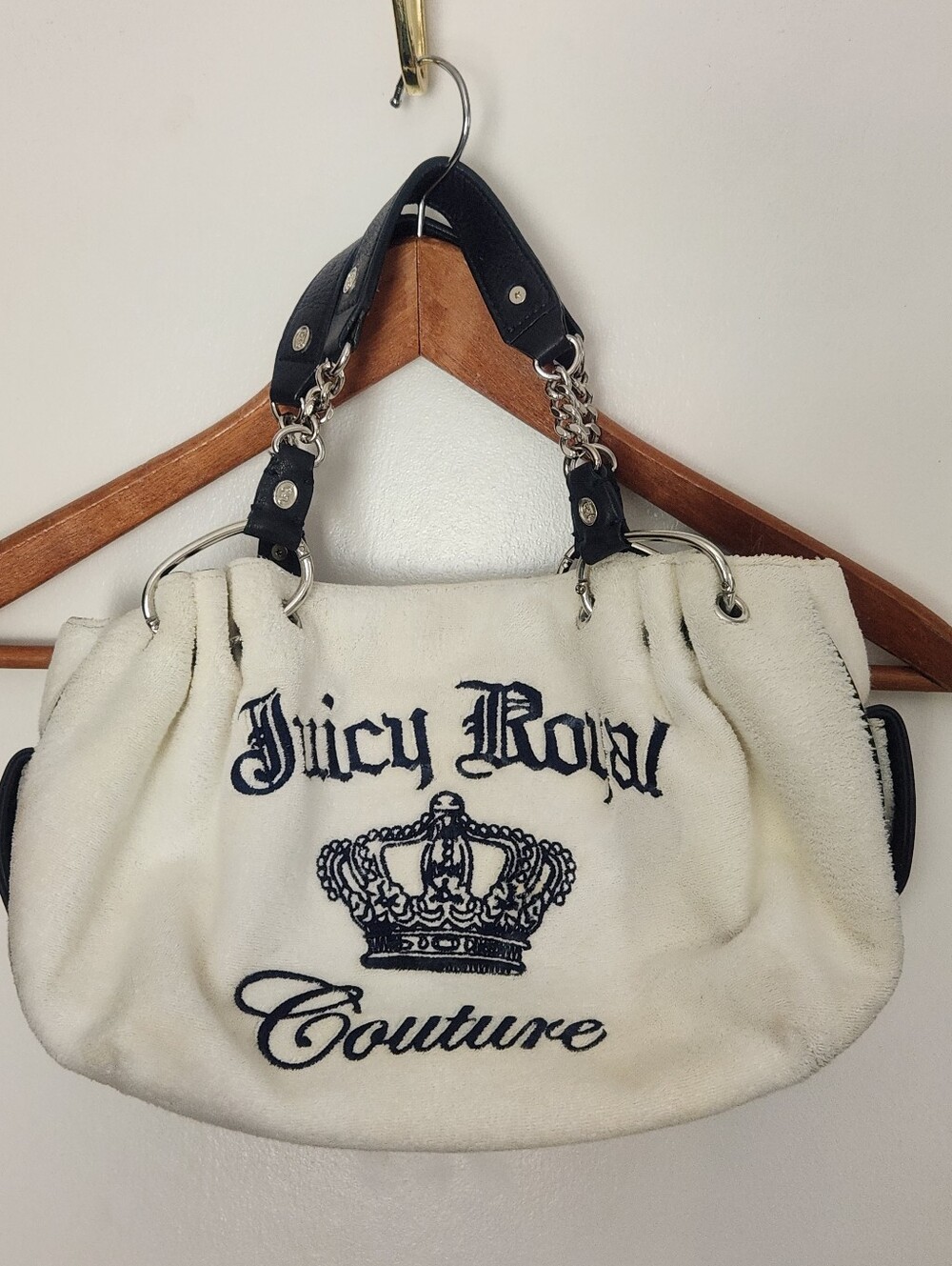 Juicy Couture Terry Cloth Bag With Leather Handles White Navy No Bag Charm - Picture 2 of 16